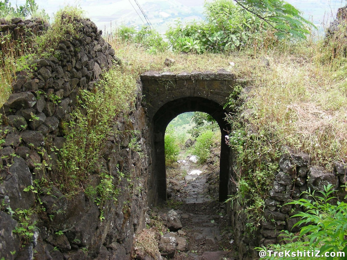 Kalyangad(Nandgiri) Fort