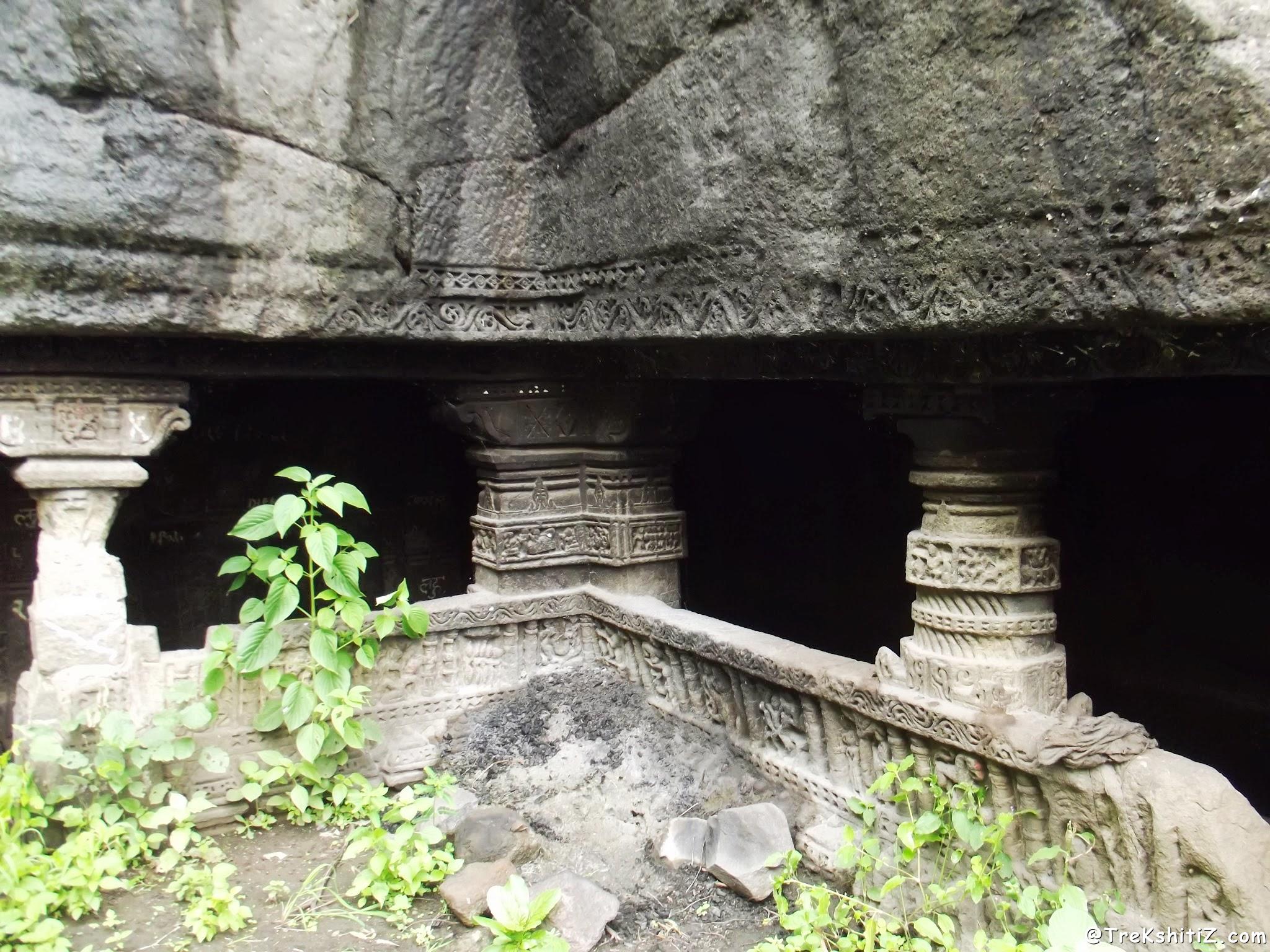 Carved Pillar of Shrungar Chavadi caves, Kanhergad, Chalisgaon