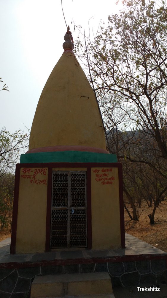 Karha Saptashrigi mandir at the base of Karha fort