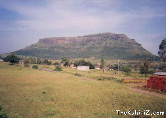 Shivneri - On the way from fort of Chavand to Shivneri